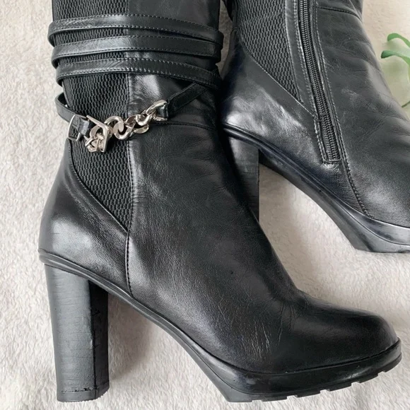Arctica Exclusive Leather Waterproof Chained Heeled Boots - Picture 3 of 15